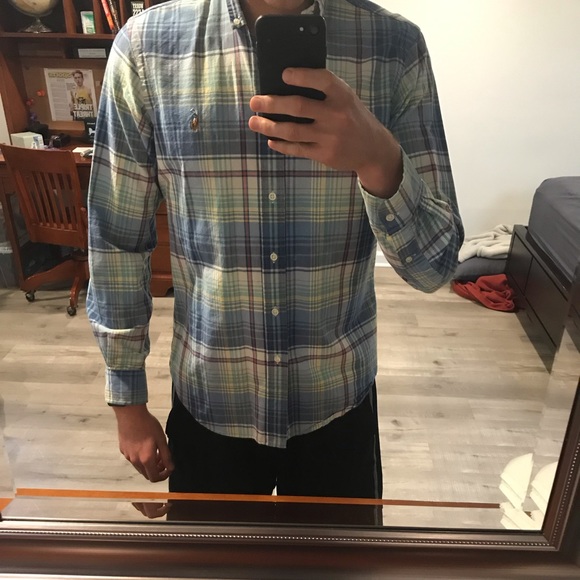 Long sleeve button down - Picture 2 of 2